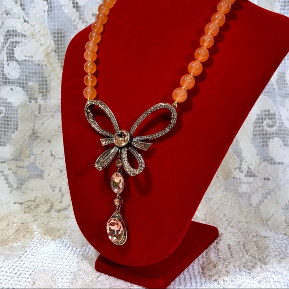 SOLD Heidi Daus LaBella Bow Crystal Necklace NIB - Picture 3 of 10
